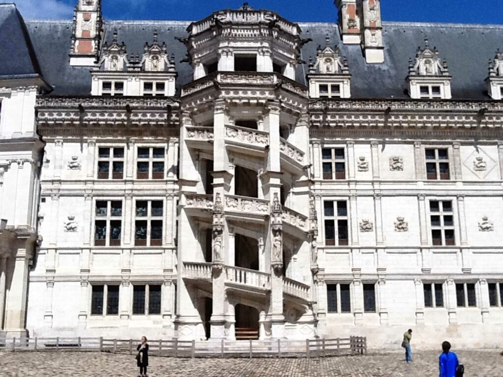 Blois