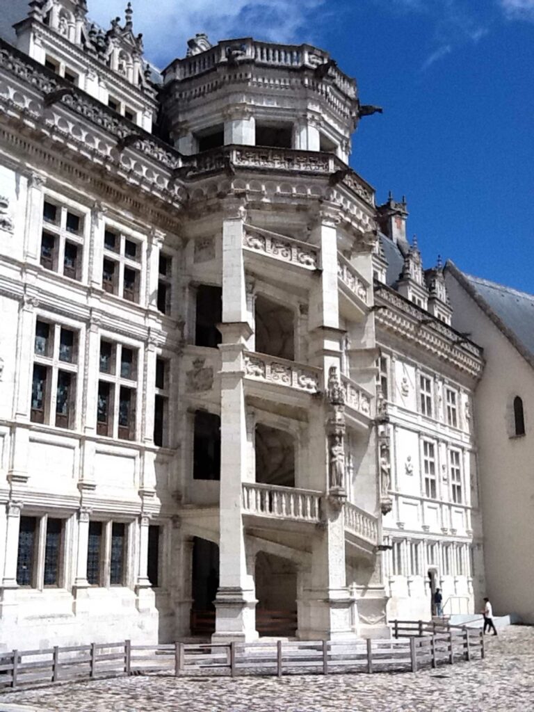 Blois