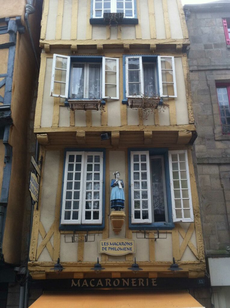 Quimper