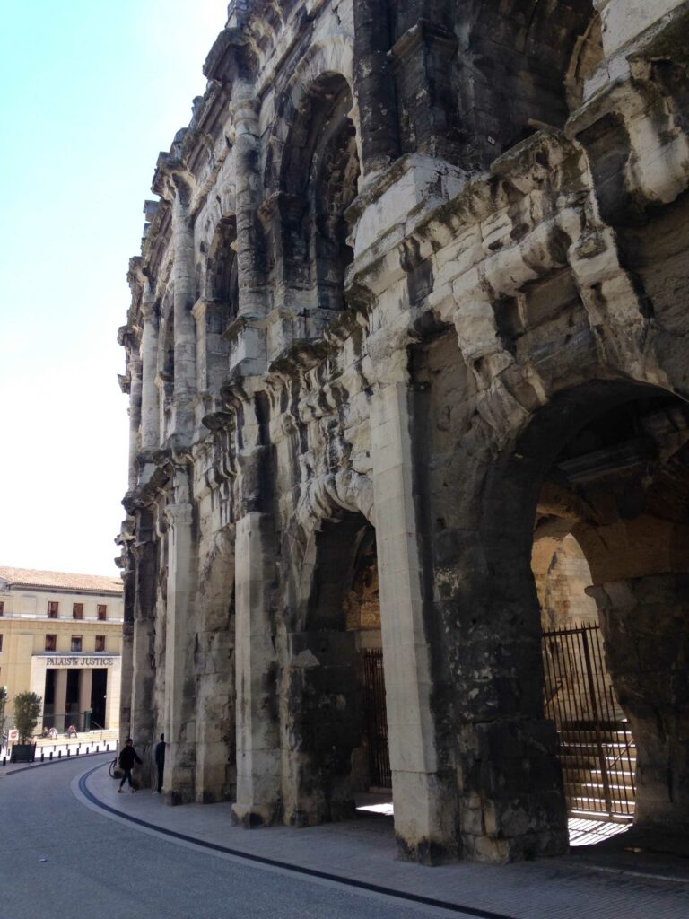 Nimes
