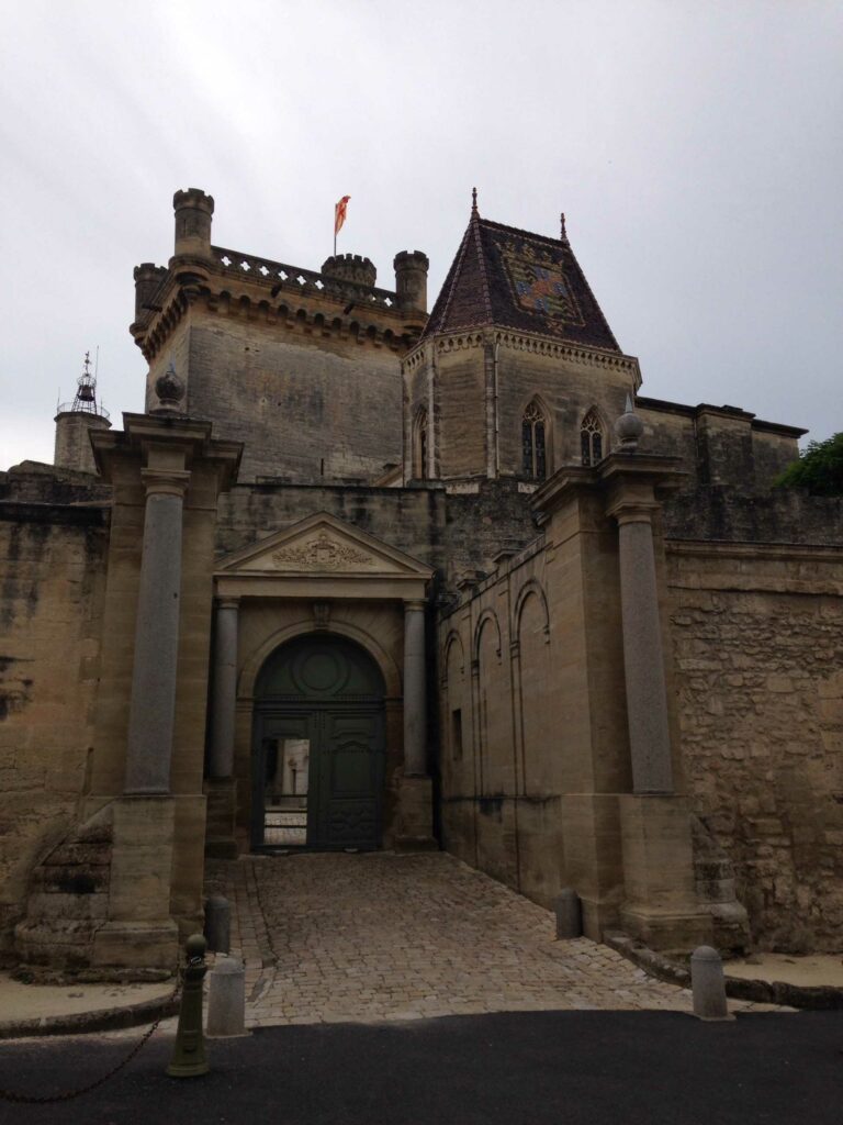 Uzès