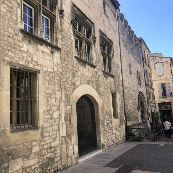 Arles