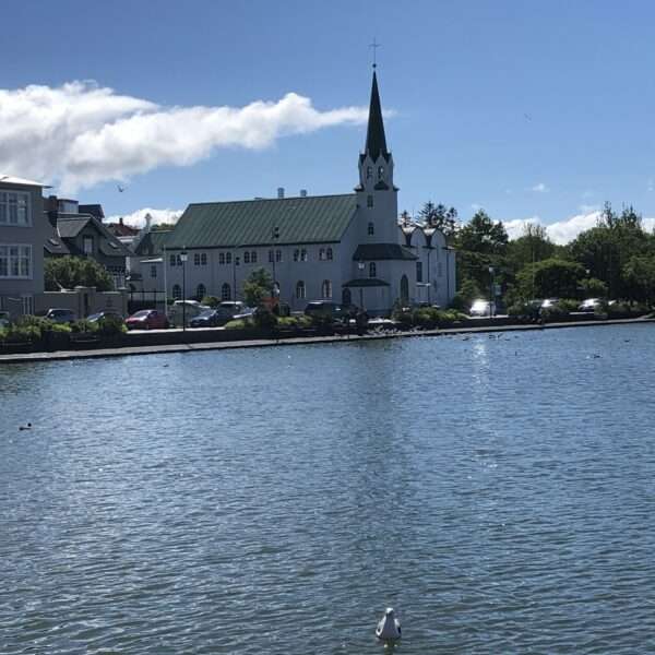 Lac Tjornin à Reykjavik