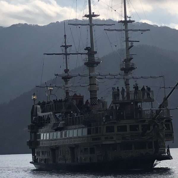 Lac Ashi à Hakone