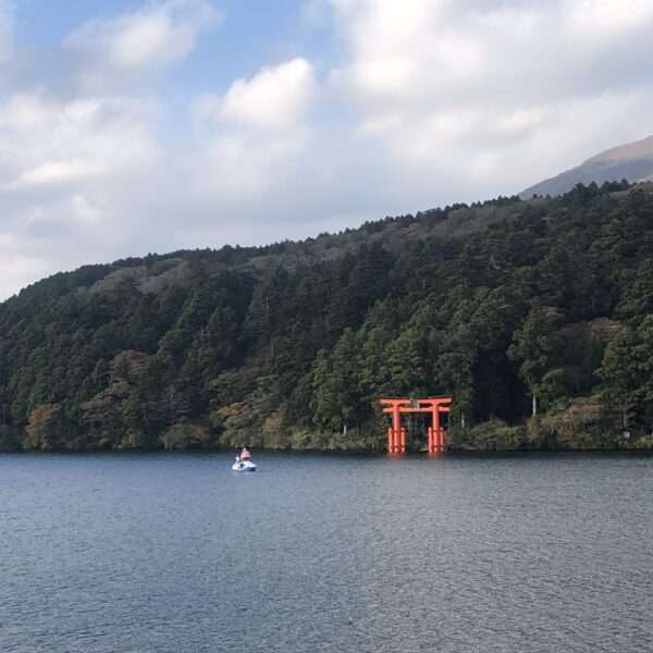 Lac Ashi à Hakone
