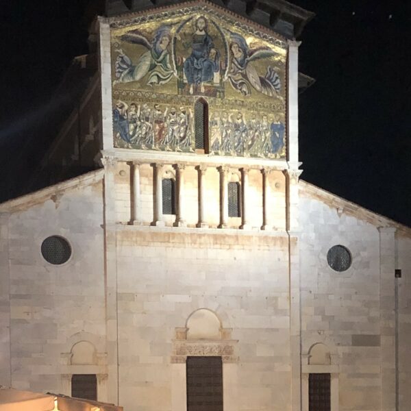 Lucques