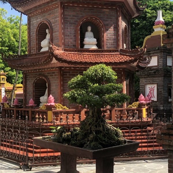 Hanoï - Pagode de la Défense du pays